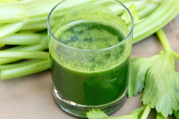 Kereviz Sapı Suyu Nedir? Kereviz Sapı Suyu Ne İşe Yarar? Kereviz Sapı Suyu Faydaları Nelerdir?